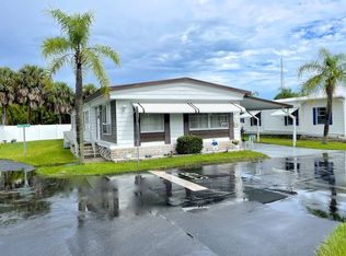 10881 Walnut St NE, Saint Petersburg, FL 33716