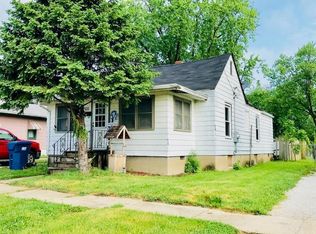 906 W Main St, Hoopeston, IL 60942