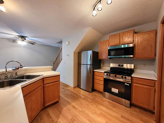 4th image of 1850 Donegal Dr APT 4