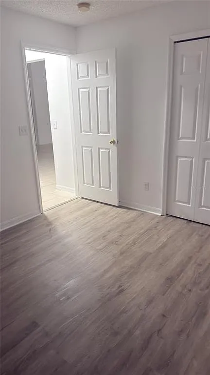 3 bed, 2.0 bath, 1595 sqft, $2,300 — Photo 4