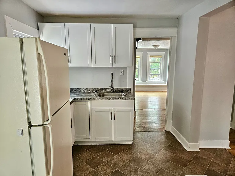 911 Weschler Ave #2 — Photo 4