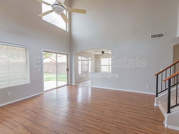 4th image of 18033 N Skyhawk Dr