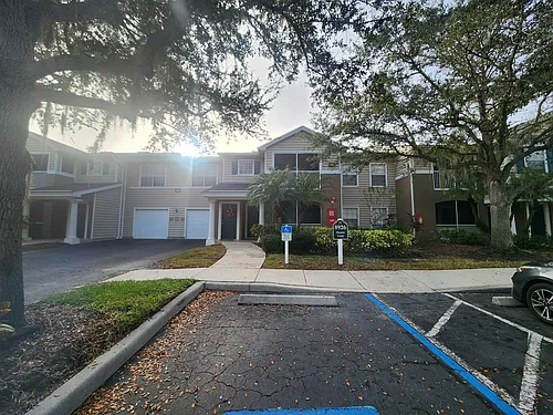 8926 Manor Loop Photo 1