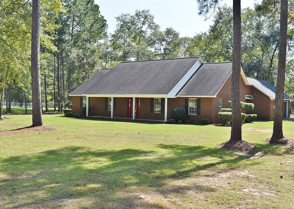 1st image of 726 Bostwick Dr