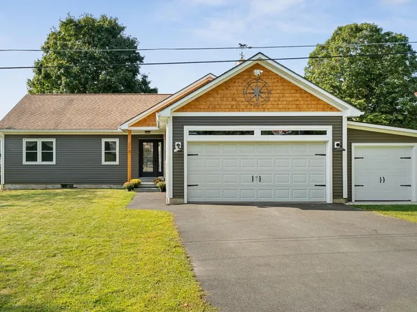 18 Deerfield Avenue, Barre Town, VT 05641