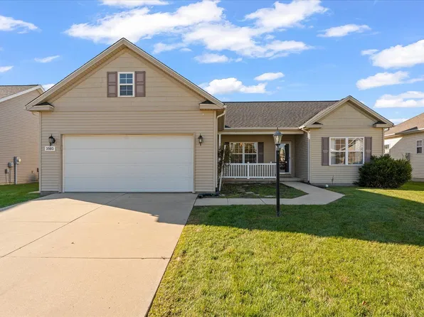 3903 Pebblebrook Ln, Champaign, IL 61822