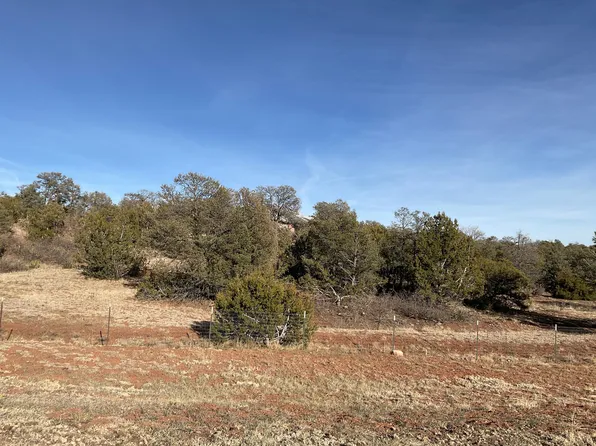 11 Anasazi Dr, Sandia Park, NM 87047
