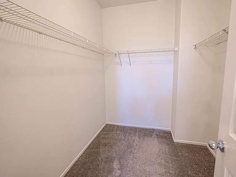 25410 Dry Creek Ct — Photo 16