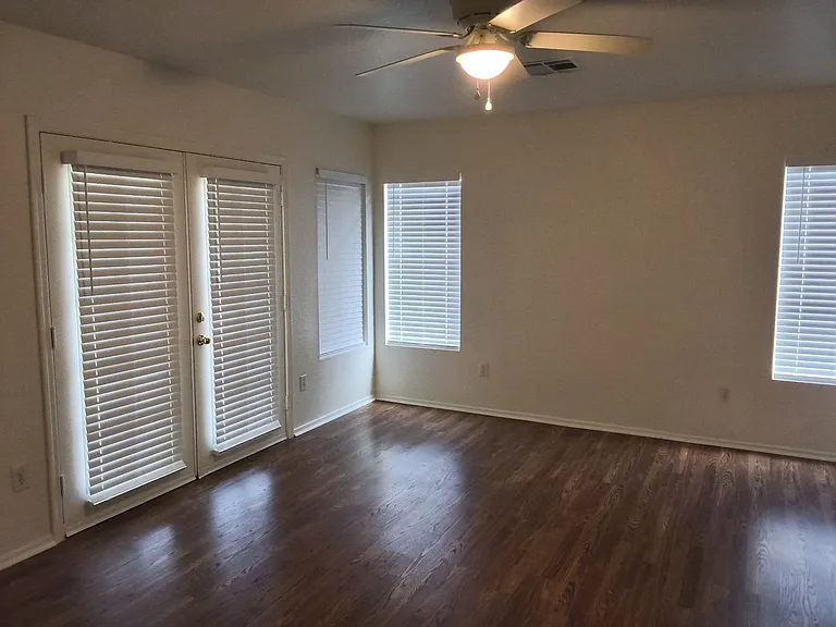 9816 E Keats Ave — Photo 7
