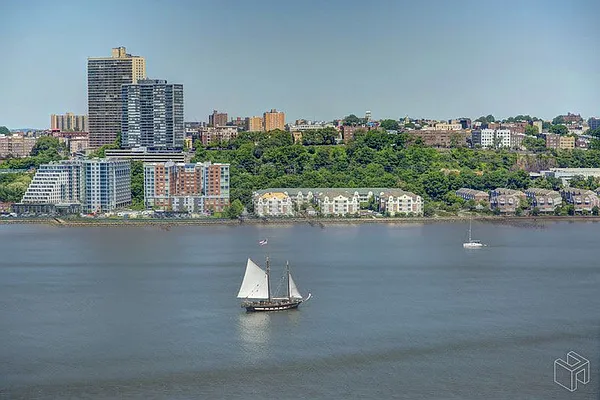 Rented by Halstead Real Estate | media 9