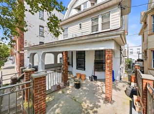 8210 Fort Hamilton Pkwy, Brooklyn, NY 11209
