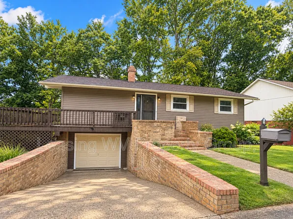 2213 Avinell Dr, Milton, WV 25541