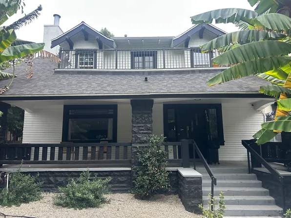 6136 Carlos Ave, Los Angeles, CA 90028