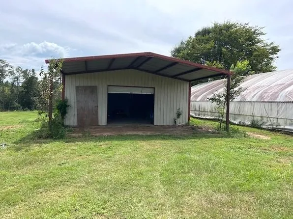 1000 Honeysuckle Rd, Samson, AL 36477