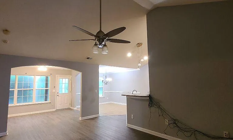 2853 Farmer Brown Ct — Photo 3