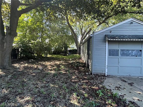 4th image of 934 Nevin St