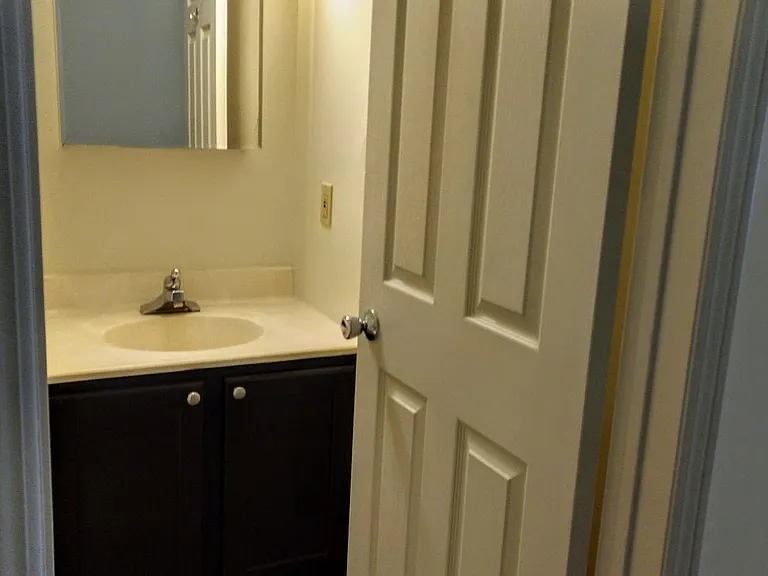 The Uptown Lofts — Photo 27