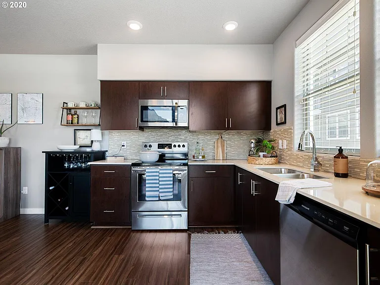 16405 NW Chadwick Way #207 — Photo 8
