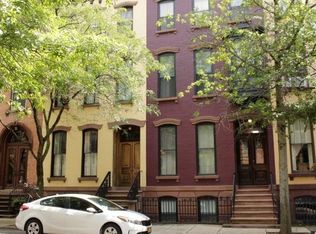 1918 5th Ave, Troy, NY 12180