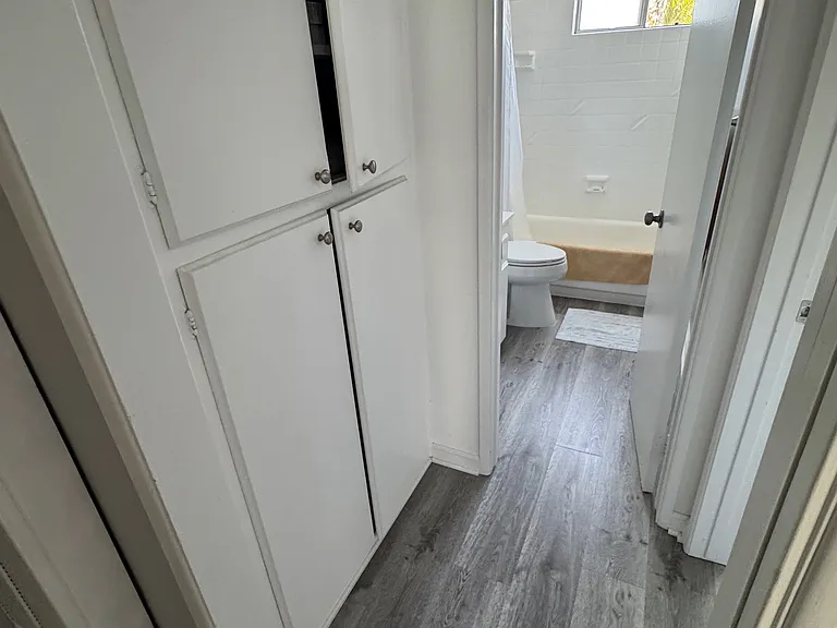 1875 Thomas Ave #10 — Photo 12