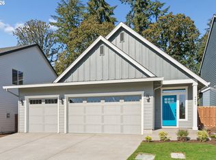 4465 E Willakenzie St, Newberg, OR 97132
