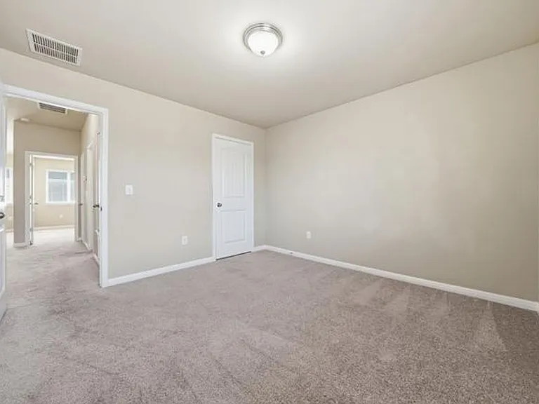 613 Longhorn Cavern Rd — Photo 19