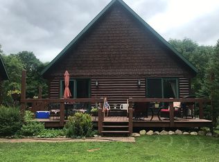 N2208 Cleghorn Rd, Waupaca, WI 54981