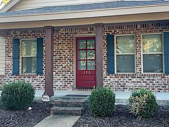 130 Yellow Jacket Dr, Starkville, MS 39759
