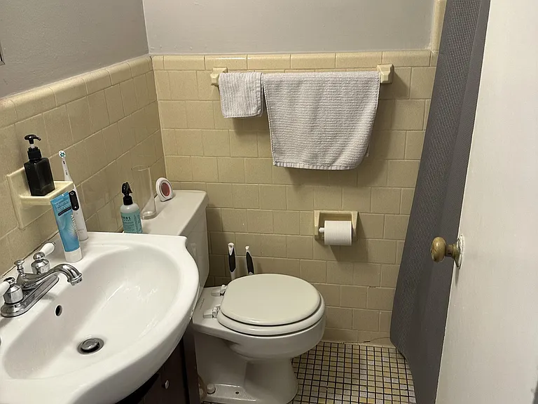 2602 Grove Ave #10 — Photo 9