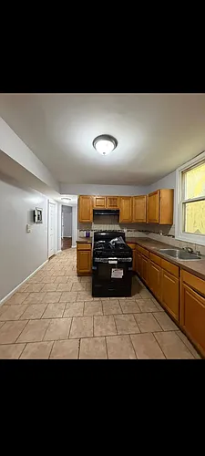 318 S 19th St #2A Photo 1