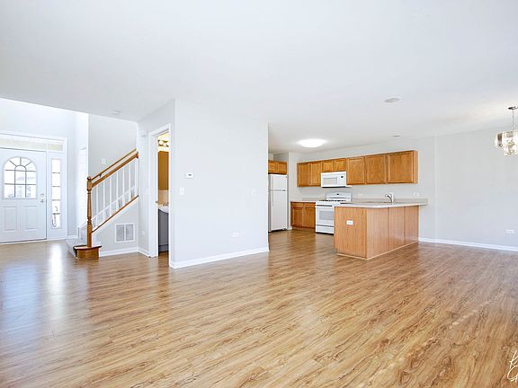 4th image of 6949 Brightwater Dr