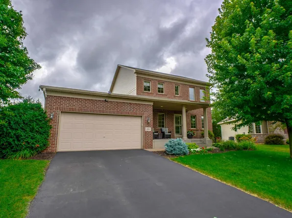 444 Whitetail Pass, Hudson, WI 54016