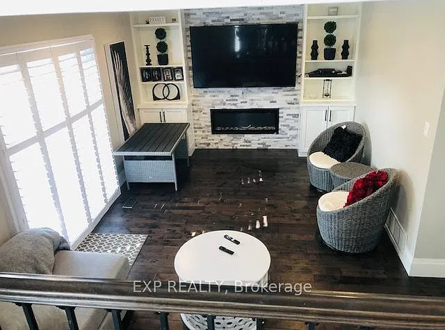 4 bed, $3,100 — Photo 2