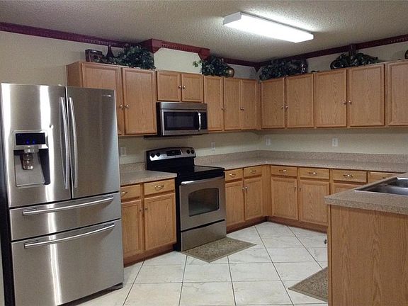 4th image of 2740 Sierra Springs Dr