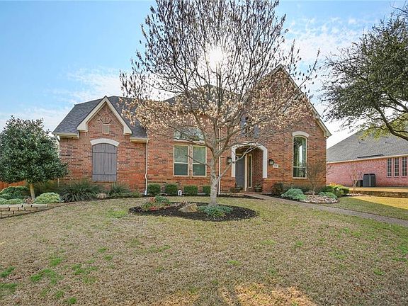 2nd image of 2708 Cherry Ct