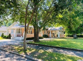 110 E James St, Mullins, SC 29574