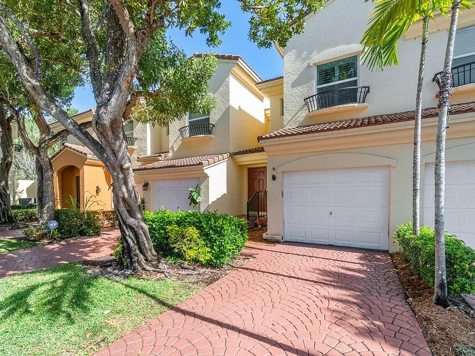 1st image of 2984 Deer Creek Country Club Boulevard