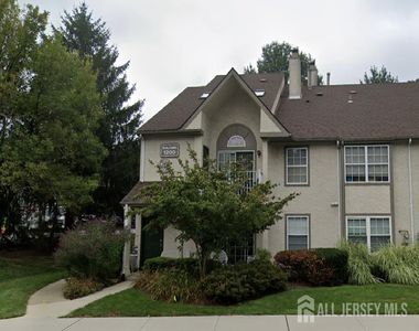 1301 Commons Dr, East Brunswick, NJ, 08816