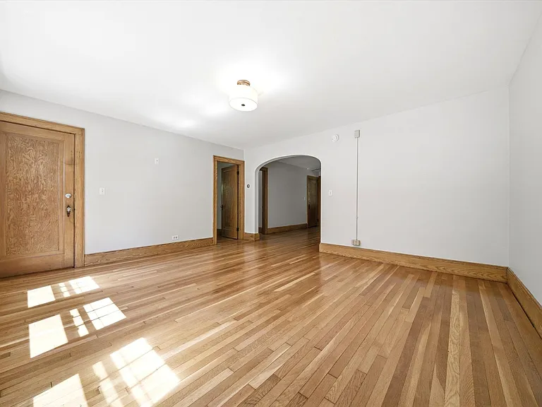 345 Coolidge Ave — Photo 7