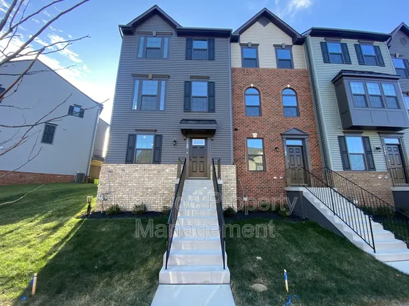 1100 Rampart Dr, Fredericksburg, VA 22401