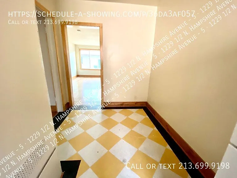 1229 1/2 N Hampshire Ave #5 — Photo 5