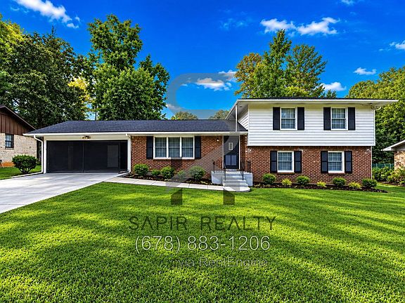 2nd image of 3913 Cheru Dr