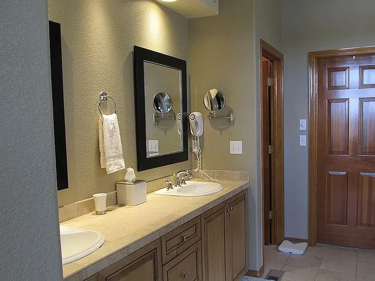 13985 W 86th Dr — Photo 3