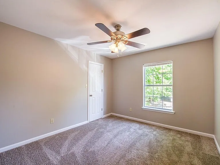 506 McKeithen St #1 — Photo 27