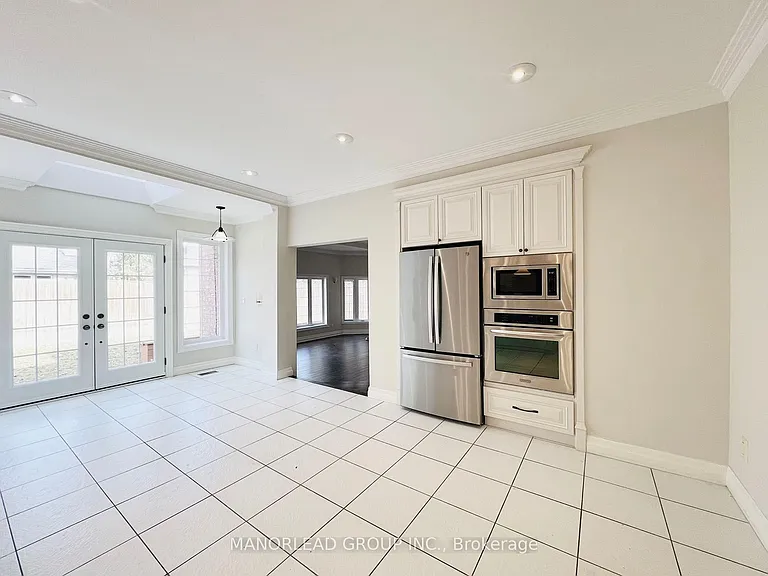 48 Chelford Rd — Photo 11