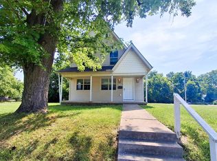 1306 S Limestone St, Springfield, OH 45505