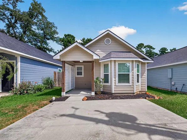 16908 W Juneau, Montgomery, TX 77316