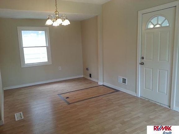 3rd image of 4304 S 21st St