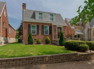 5037 Pernod Ave, Saint Louis, MO 63139