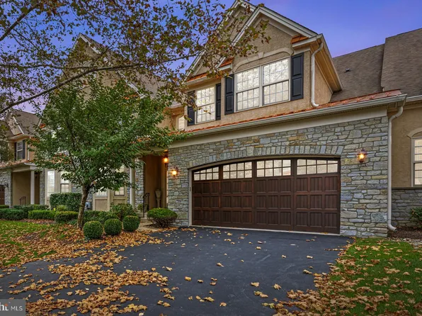 1371 Harpers Ln, Huntingdon Valley, PA 19006